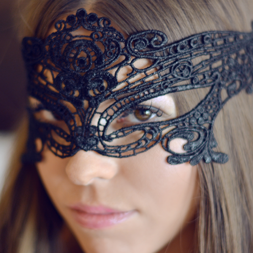 Black Lace Mask 1